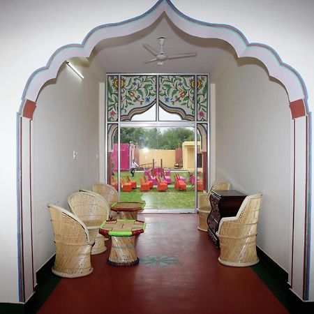 Aanand Mahal By Tuma Hotels Amer Bagian luar foto