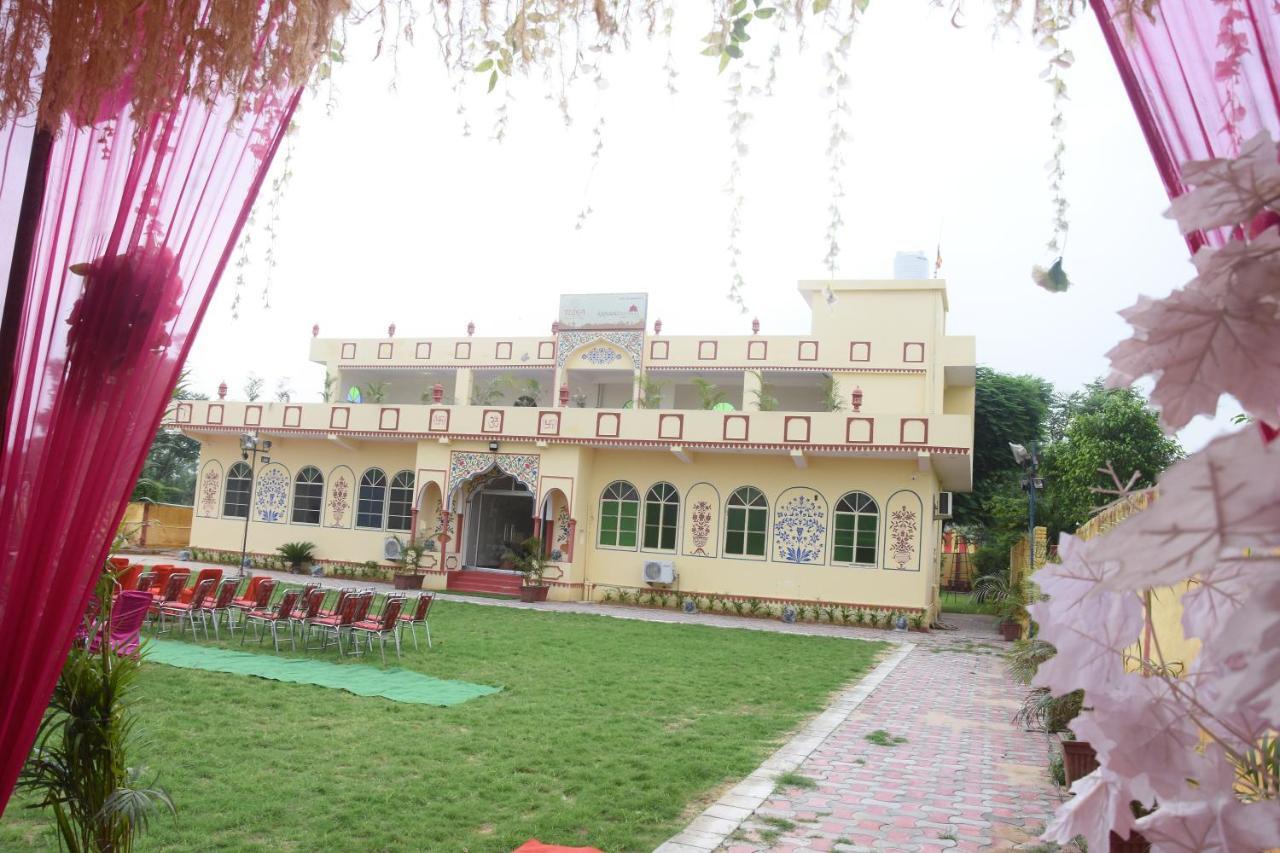 Aanand Mahal By Tuma Hotels Amer Bagian luar foto